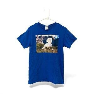 Vintage Y2K Era Majestic Running White Horse Graphic Tee Size Small (Unisex)*